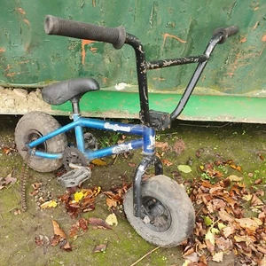 Rocker Irok Seafoam Mini Bici BMX Progetto Blu Argento Rara Consegna Gratuita UK - Foto 1 di 2