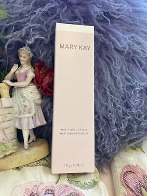 MARY KAY MATTIFYING CLEANSER ALSO FOR SENSITIVE SKIN exp.01/2027; - Image 1 of 2