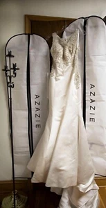 Allure Bridals Ivory Wedding Dress - Picture 1 of 6