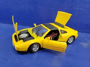 1:18 Maisto ‘90 Ferrari 348 ts Special Edition - Picture 1 of 9