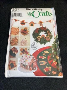 Simplicity #9768 Christmas Crafts Topper Ornaments Skirt Wreath Swag Patterns - Picture 1 of 1