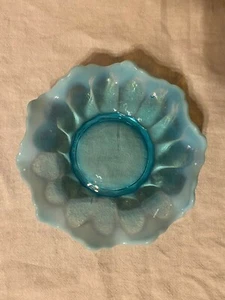 Plato de nuez caramelo azul opalescente con volantes - Imagen 1 de 5