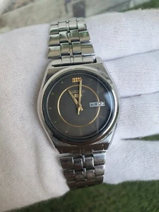 Seiko 5 7009-876J Automatic men 17 jewels vintage watch made in Japan - Picture 1 of 9