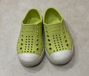 Native Shoes Toddler Size C6 Lime Neon Green Slip On Jefferson