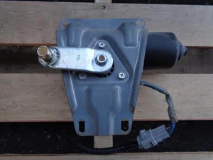 ISUZU Forward 2019 Front Wiper Motor 8980389573 [Used] [PA85130896] - Picture 1 of 3
