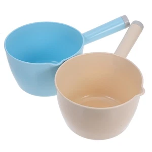 2PCS Mestoli Acqua Plastica Manico Lungo Immersioni Acqua Scoop Lavaggio Capelli... - Foto 1 di 9