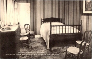 Postcard Replica Room & Actual Bed Where Lincoln Died Chicago Historical Society - Picture 1 of 2