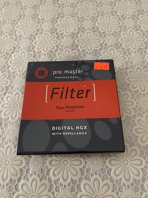 ProMaster Professional 95mm UV with Repellamax Digital HGX/ Code 4761 - Mint - Image 1 of 4