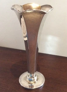 R Wallace & Sons Sterling 6 Sided Vase - Picture 1 of 8