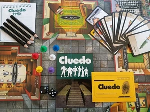 CLUEDO - Classic Murder Mystery Detective Board Game - COMPLETE Hasbro 2006 VGC - Picture 1 of 5