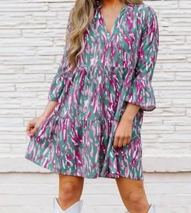 NWOT Michelle McDowell Women’s Dress Size Small Green Pink Adorable Fall - Picture 1 of 4