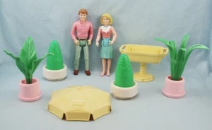 Lote de piezas de juego de barbacoa patio trasero para casa de muñecas Playskool Loving Family - Imagen 1 de 16