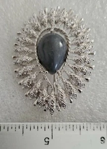 Vintage Silver Tone Open Textured Moonstone Pin Brooch by Coventry deep blue - Picture 1 of 6