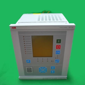 ABB Feeder terminal REF 541, REF541KM115BAAA - Zdjęcie 1 z 3