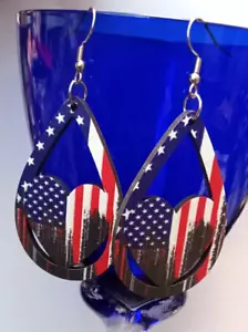 Patriotic 4th of July Women's Hollowed Out Wooden Tear Drop Dangle Earrings-NEW - Picture 1 of 4