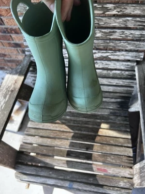 Botas de lluvia Five Green Bear Paw para niños pequeños buen estado. Solo hay que limpiarlo. Foto 1 de 4