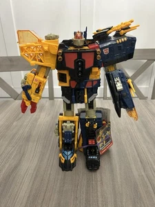 Figura de acción Hasbro Transformers Energon Omega Supreme de colección - Imagen 1 de 16