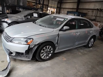 2015 Volkswagen Passat Automatic Transmission OEM 137K Miles - LKQ432753401 - Image 1 of 4