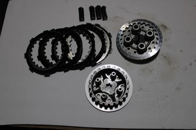 YAMAHA TTR125 TTR125E TTR125L TTR125LE EMBRAGUE JEFE BUJE PLACA DE PRESIÓN Y DISCO  Foto 1 de 4