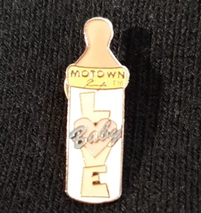 Motown BABY LOVE Supremes Spilla bavero cappello gilet zaino camionista anni 60 bottiglia musica - Foto 1 di 11