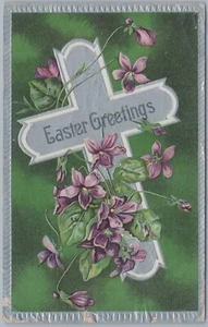Postal de saludos de Pascua en relieve, cruz y violetas, postal c1908 - Imagen 1 de 2
