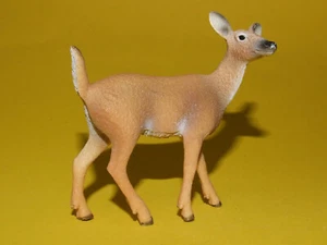 30) Schleich Wild Waldtier - Weißwedelhirsch Hirsch Kuh 14710 China - Bild 1 von 6