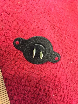 P-302FP CINCH JONES FLAT MOUNT 2 PIN PLUG - Image 1 of 2