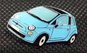 Fiat Pin Fiat 500 blau hellblau von 2011 - Maße 32x21mm - Picture 1 of 1