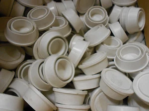 Menge 4 Gummistopfen, Fuß, Kappe, Stoßstange, Anschlag, Füße passt eng auf 1 1/2" PVC  - Bild 1 von 6