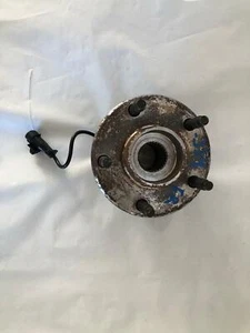 2007 - 2009 SATURN AURA Front Wheel Bearing & Hub Assy Right Passenger Side G - Picture 1 of 15