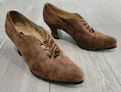 Vintage AMERICAN EAGLE Amanda Brown Suede Granny Steampunk Kitten Heels 7M - Image 1 of 4