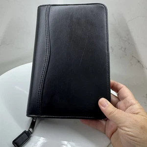 Day-timer Organizer con cerniera in pelle nera 8,5”5,5”x1,5” - Foto 1 di 12