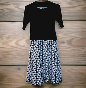Candie's Sweater Dress Black & White Short Sleeve Junior's Women's sz S V-Neck - Picture 1 of 9