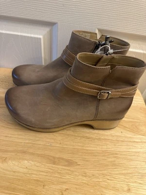 New Dansko Brook Taupe Tan Burnished Ankle Boots 10.5-11 (41) - Image 1 of 4
