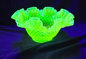 Fenton Topaz Opalescent ~ HOBNAIL ~ 9" BOWL Ruffle Vaseline Yellow Uranium Glass - Picture 1 of 11