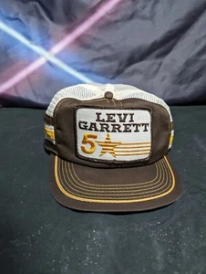 De Colección Años 80 3 Rayas Levi Garrett 5 Estrellas Parche Grande Snapback Camionero Sombrero EE. UU. 90s - Imagen 1 de 6