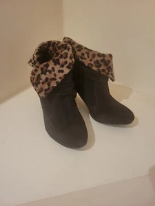 Style&Co Chocolate Brown Suede Leather and Leppard Faux Fur Ankle Boot 7M - Picture 1 of 5