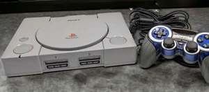 Sony PlayStation PS1 SCPH-7501 Console e Controller RICAMBI RIPARAZIONE LASER DEBOLE - Foto 1 di 11
