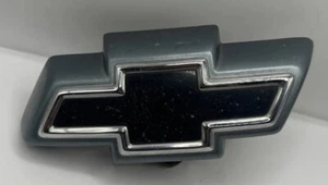 Original Chevy SILVER/BLACK Bowtie 10254988-9 DOTT 2 ABS - Picture 1 of 10