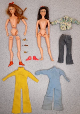 Uneeda Dollikin 11" Dolls, Red & Brunette Hair, Original Clothes, Shoes Lot - Image 1 of 4