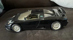 1/18 SCALE BURAGO CLASSIC 1991 BUGATTI 11GB BLACK DIECAST MODEL CAR - Picture 1 of 9
