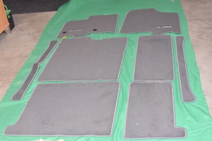 PT206-08179-11 TOYOTA SIENNA Floor Mats *Brand New* 8 Pieces Grey - Picture 1 of 4