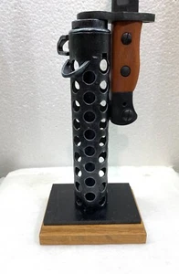 Support display stand for L2A3 Sterling bayo. with wooden base - Picture 1 of 6