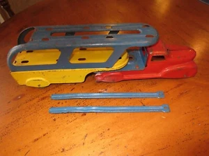 EARLY VINTAGE MARX CAR CARRIER AUTO HAULER W/ THE RAMPS - HARD TO FIND - Picture 1 of 3