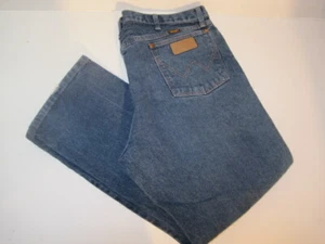 WRANGLER JEANS Cowboy Cut 13MWZ Size 40x30 100% Cotton Denim SUPER L@@K NOW - Picture 1 of 5