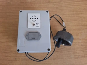 Float Level Switch With Battery Operated Sounder Alarm - Picture 1 of 4