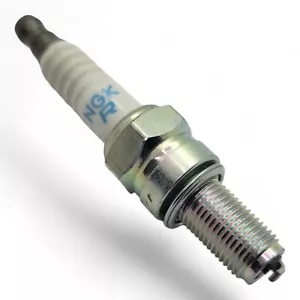 NGK 7784 CR8EB Spark Plug 415129403 92070-0001 8570084 10mm RG6YC 09482-00570 - Picture 1 of 9