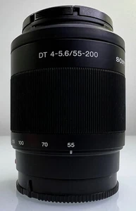 Sony 55-200mm f/4-5.6 SAM DT SAL55200 w/ Sun 55mm Ultraviolet Filter - Picture 1 of 9