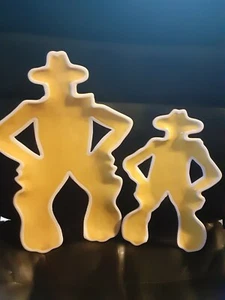 2 Cowboy Platters Dept 56 Plate Cookie Tray Western Rodeo Yellow Black 14 + 11 - Picture 1 of 10