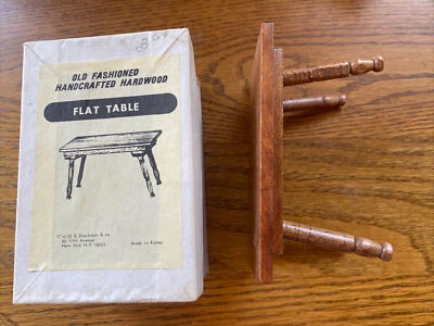 (2) Mesas planas artesanales de madera dura SHACKMAN miniaturas para casa de muñecas. Nuevo en caja Foto 1 de 4